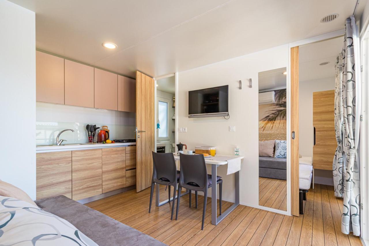 Hemy Casa - Lux Mobile Homes Rovinj Eksteriør bilde